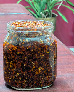 Taiwanese Chili Oil Preparation Step